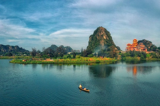 10 cảnh quan thiên nhiên đẹp nhất Việt Nam