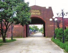 Thanh-Ban-Phu-anh-Quang-Ha-Lu89HNIppEmWEwUw-jpg.jpg